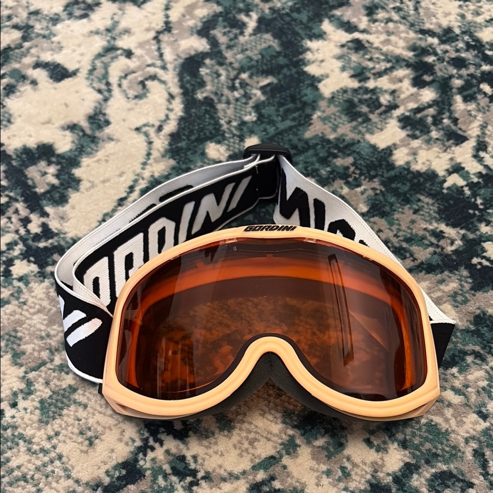 Giro Orange Ski Goggles